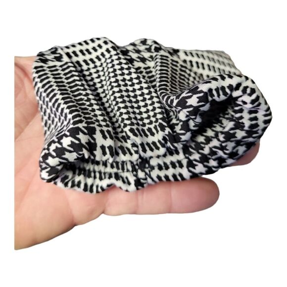 Robert Louis wrap blouse - Picture 10 of 16